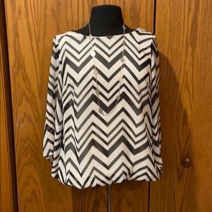 AGB Black and white chevron blouse